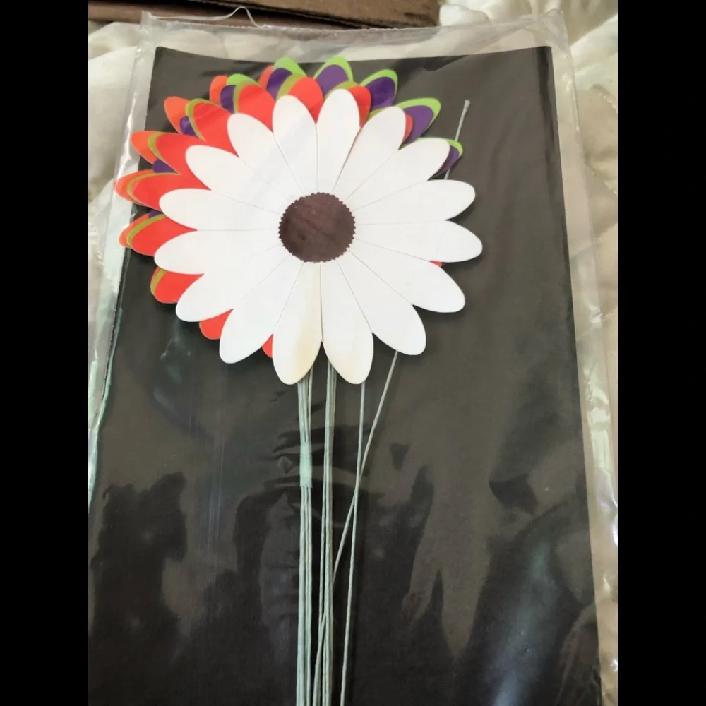 Vintage 1965 Takahashi San Francisco Paper Flowers Pkg of 12 NEW sealed RARE!